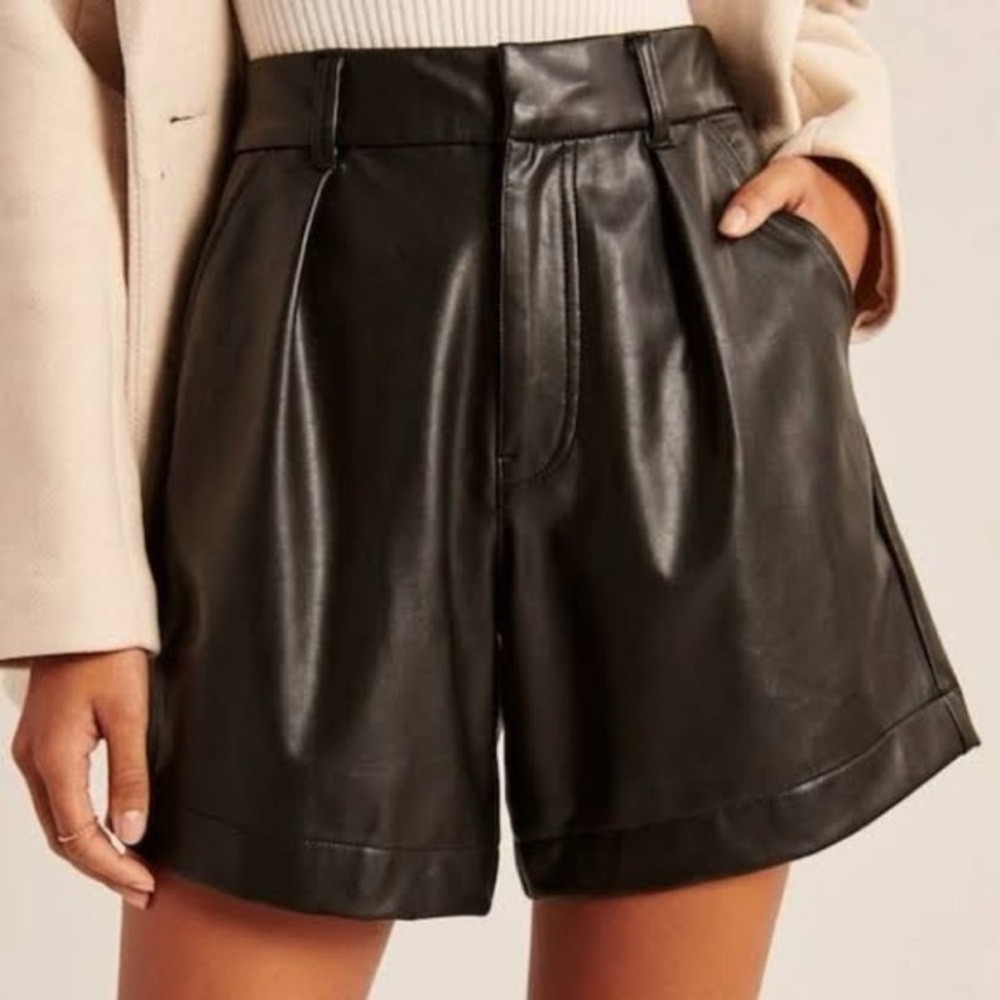 Abercrombie & Fitch Black Vegan  Faux Leather Pleated High-Rise Shorts